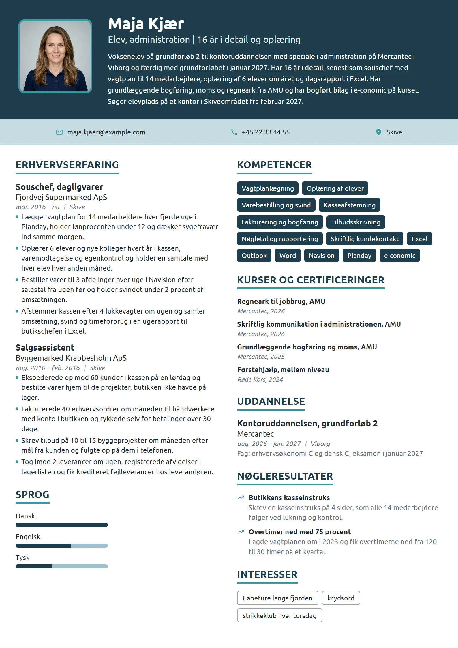 CV-eksempel til voksenelev med 16 år i detailhandlen