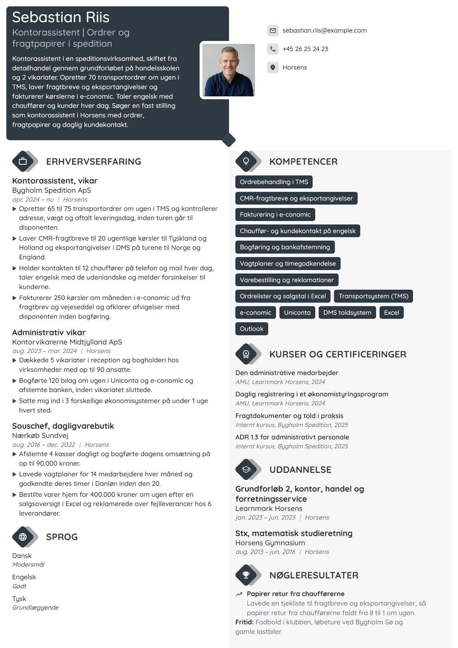 CV-eksempel til kontorassistent efter skift fra butik