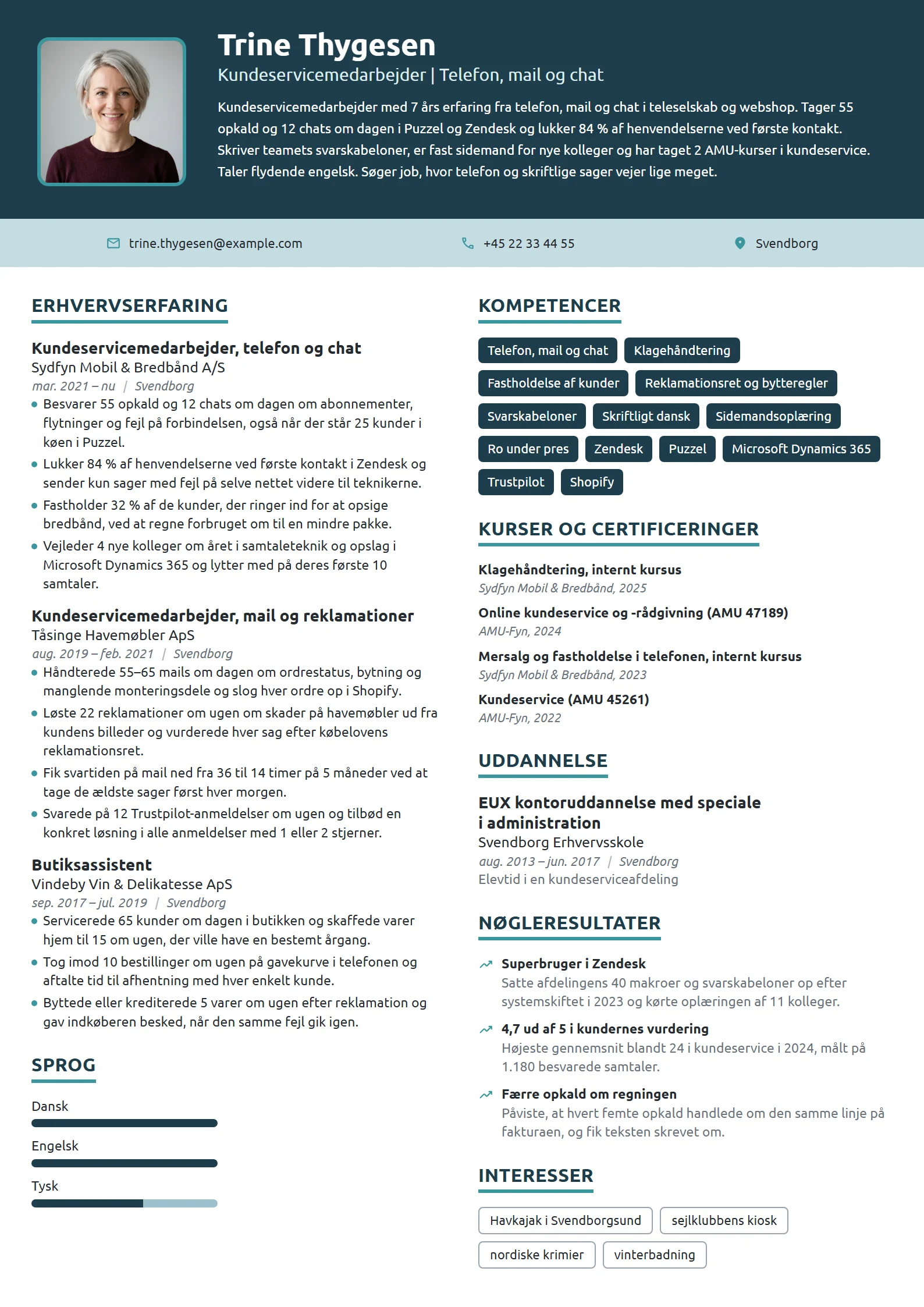 CV-eksempel til erfaren i telefon, mail og chat
