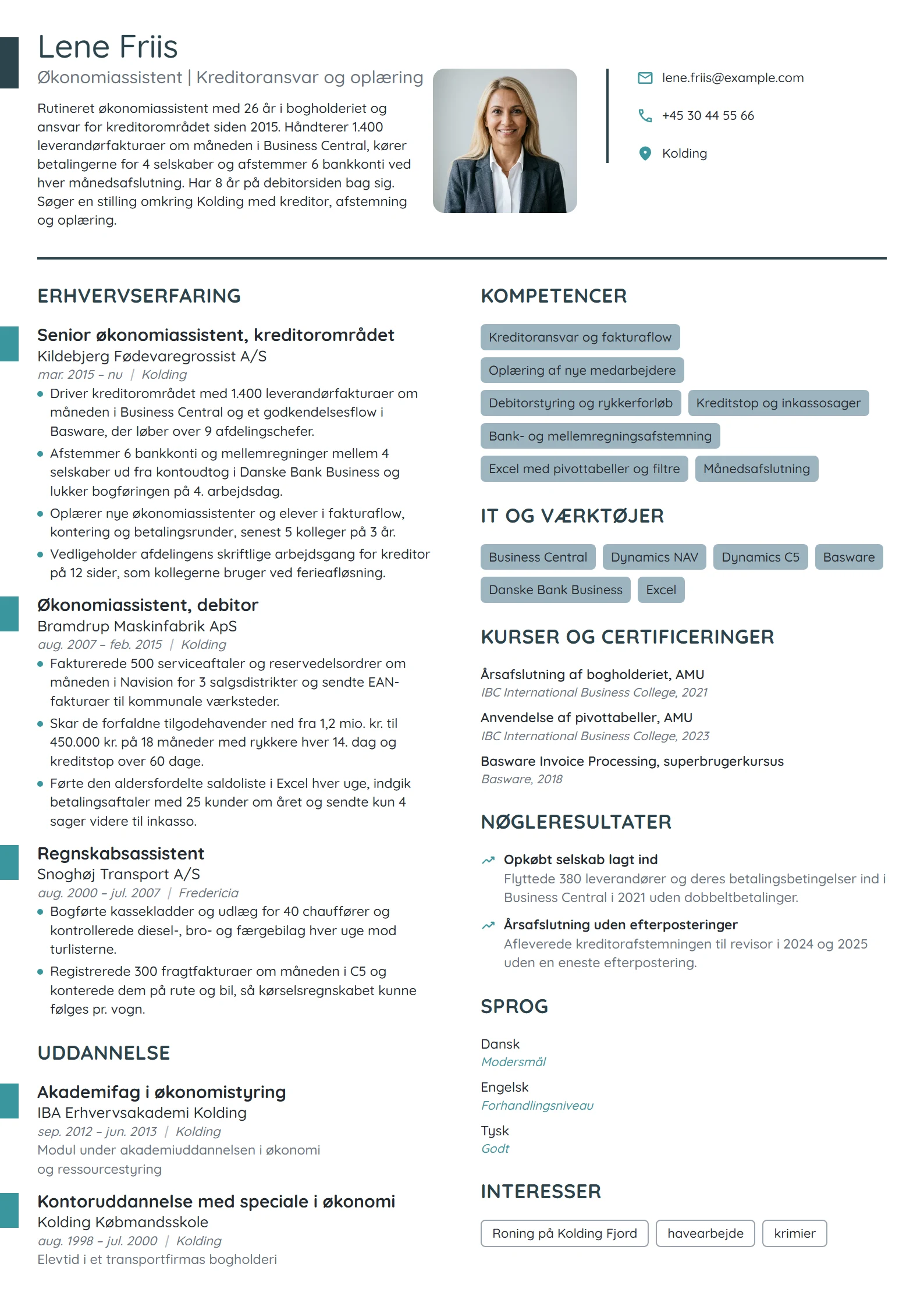 CV-eksempel til erfaren økonomiassistent med oplæring