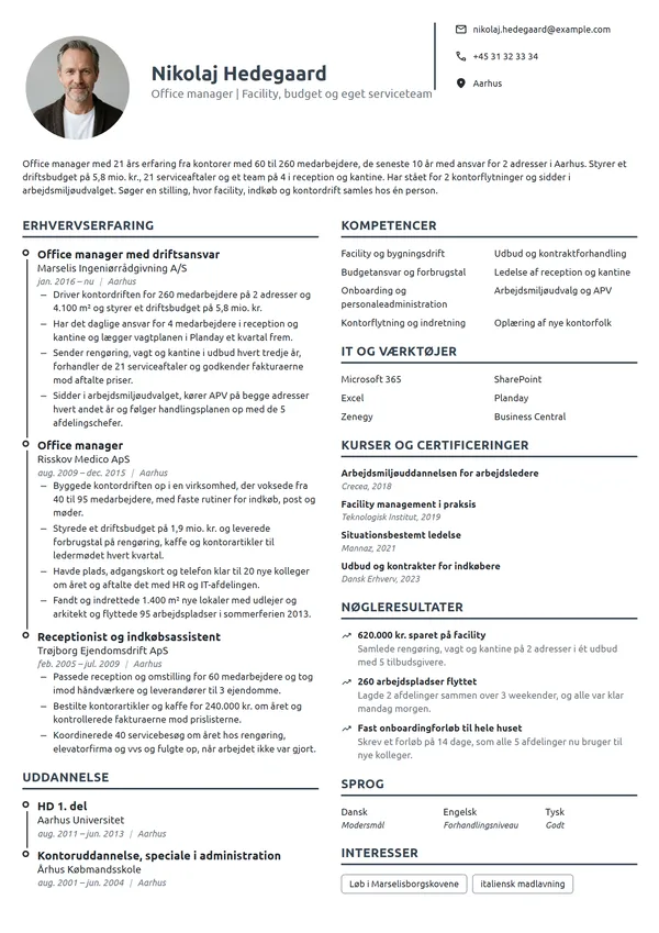 CV-eksempel til office manager med drift og teamansvar