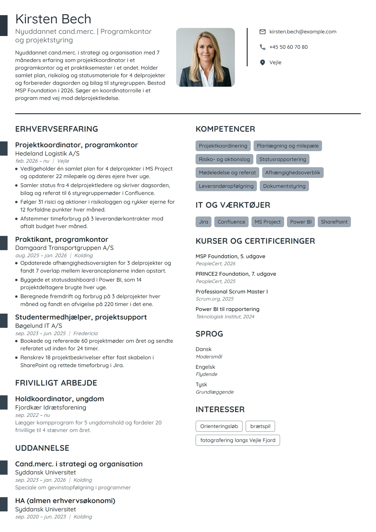 CV-eksempel til nyuddannet med praktik i programkontor